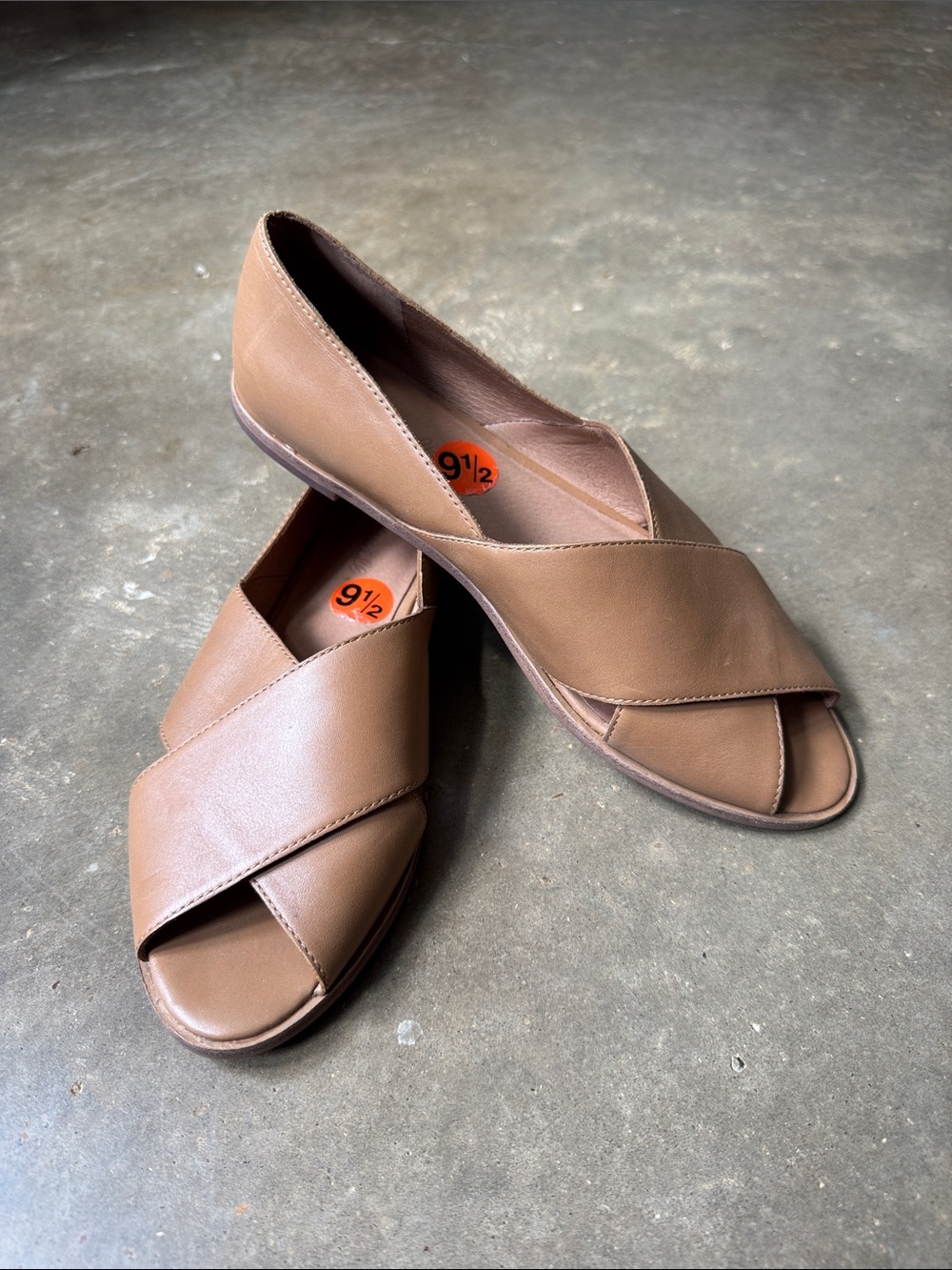 Madewell Women's Tan Peep-Toe Crossover Flats | 9.5
